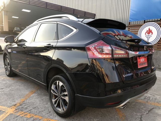 旗艦版 一手車 鈑件原 里程保證 配備資料皆齊全 車美價廉 物超所值 買到賺到  認證車 有保固 可貸款  第4張相片