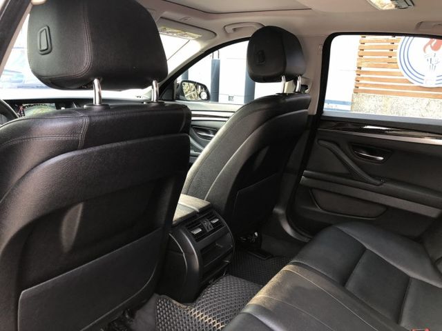 鈑件原 里程保證 車況保持極優 前車主保養維修非常確實  配備資料皆齊全 認證車 物超所值 機會難得 錯過可惜  第11張相片