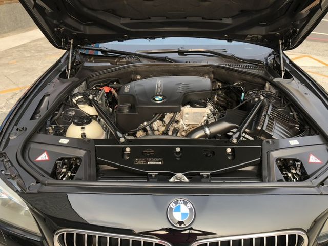 鈑件原 里程保證 車況保持極優 前車主保養維修非常確實  配備資料皆齊全 認證車 物超所值 機會難得 錯過可惜  第20張相片