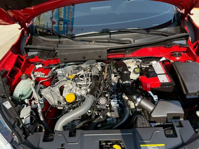 一手車 駕趣享樂版 搭載 1.0 升三缸渦輪增壓引擎 雙離合器7速自手排 低稅金優勢 認證車 有保固 可貸款  第16張相片