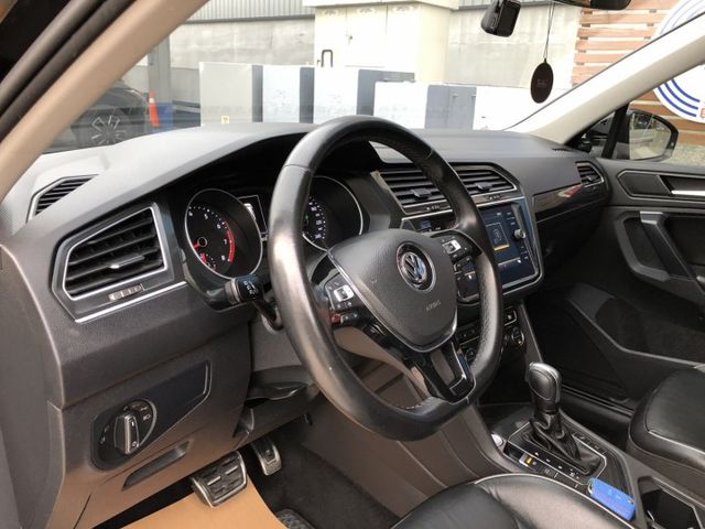 旅行式LED頭燈 一手車 鈑件原 里程保證 電動座椅 全景天窗 電動尾門 ACC跟車 配備資料皆齊全 認證車 有保固  第11張相片