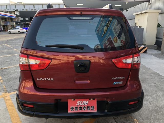 鈑件原 里程保證 影音系統 皮椅 車頂行李架 胎壓偵測器 小車大空間 妥善率好 認證車 有保固 可貸款  第6張相片