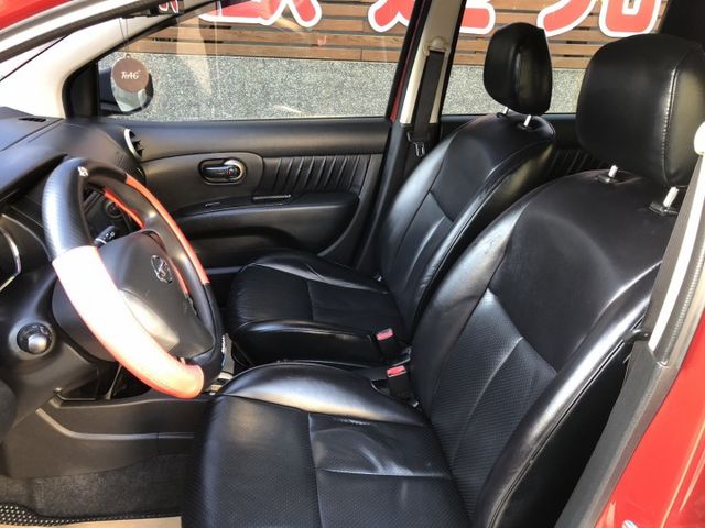 鈑件原 里程保證 影音系統 皮椅 車頂行李架 胎壓偵測器 小車大空間 妥善率好 認證車 有保固 可貸款  第13張相片