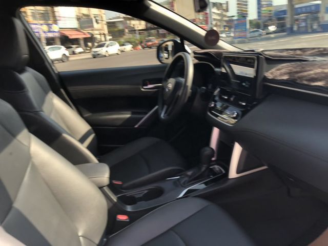 尊爵版 一手車 鈑件原 里程保證 只跑3萬多公里 低里程 配備資料皆齊全 物超所值 買到賺到 錯過可惜 認證車 有保  第13張相片
