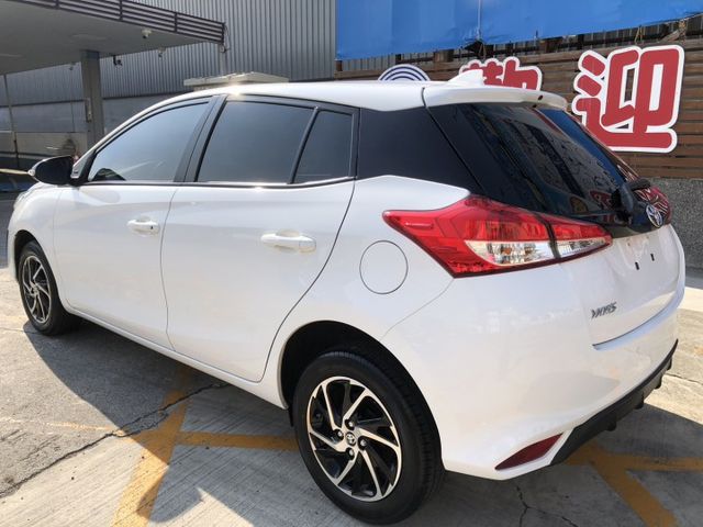 一手車 鈑件原 里程保證 豪華版 ABS 尋跡防滑 15吋鋁圈 七安 小車大空間 CP值高 妥善率好 省油 認證車有保固  第4張相片