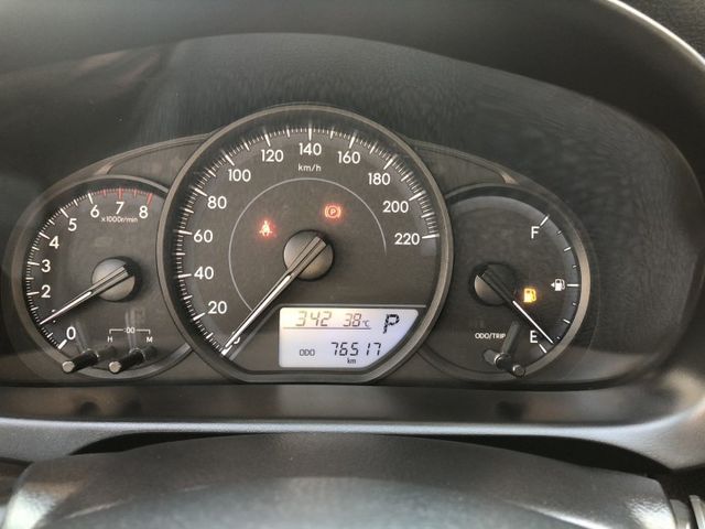一手車 鈑件原 里程保證 豪華版 ABS 尋跡防滑 15吋鋁圈 七安 小車大空間 CP值高 妥善率好 省油 認證車有保固  第8張相片