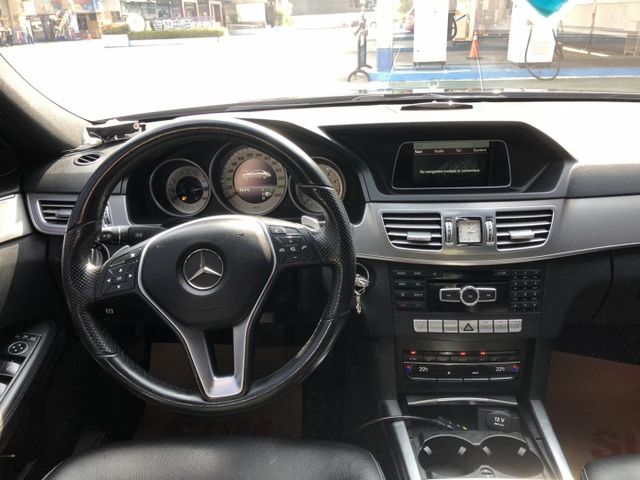W212 小改款 鈑件原 里程保證 認證車 可貸款  第7張相片
