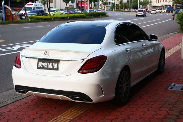2016年 賓士C300 正AMG  第4張相片
