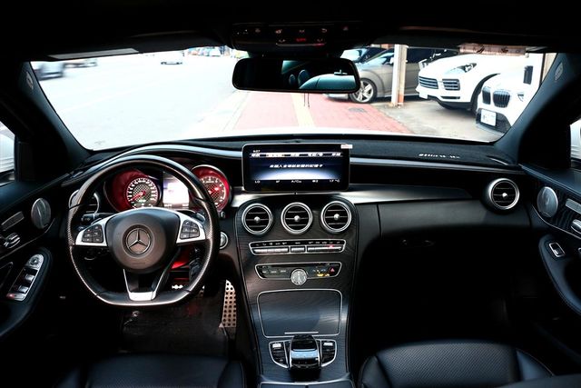 2016年 賓士C300 正AMG  第10張相片