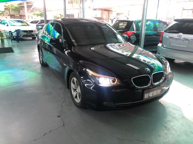 2010年 E60 520D柴油經典房車  第3張相片