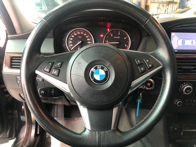 2010年 E60 520D柴油經典房車  第10張相片
