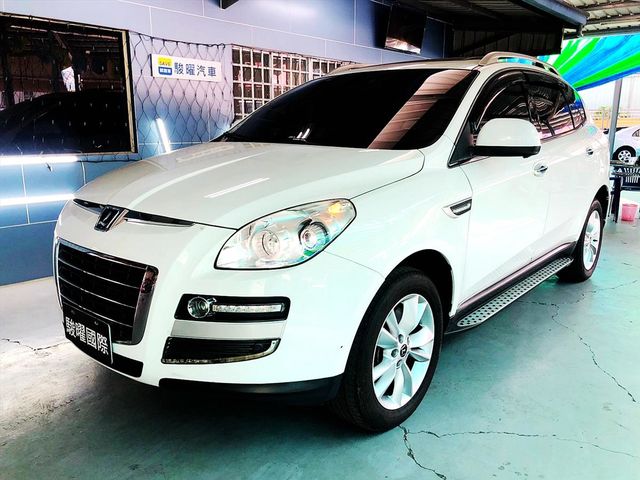 2014年 小改款 電子煞車 感應頭燈  第3張相片