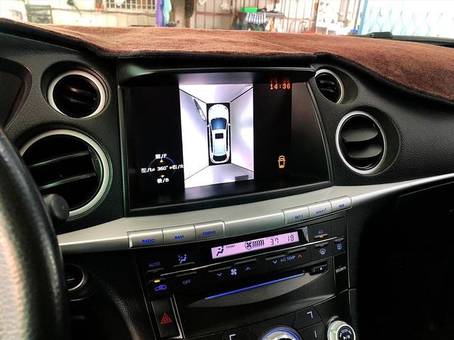 2014年 小改款 電子煞車 感應頭燈  第10張相片