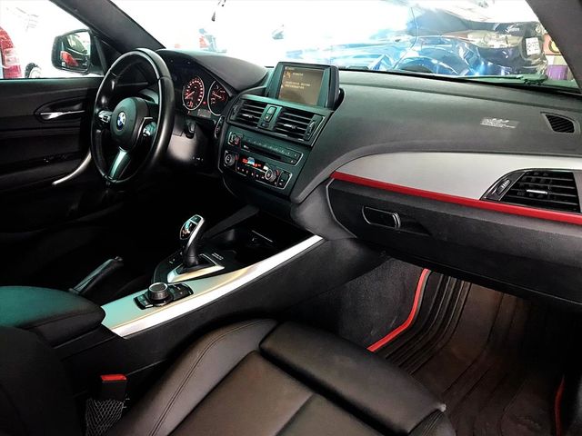 2015年 220i 雙門跑車 M版套  第6張相片