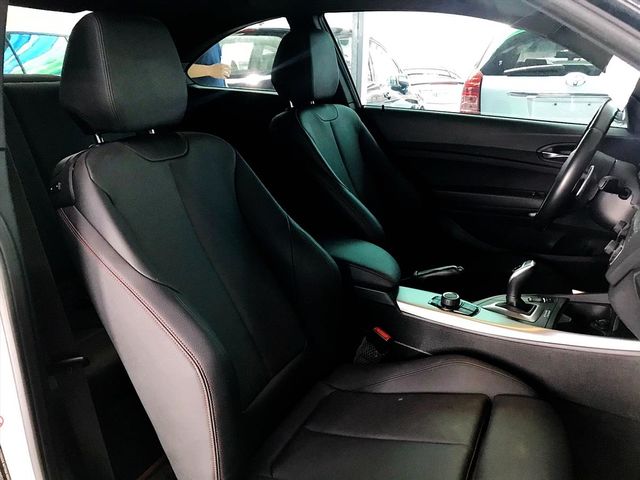 2015年 220i 雙門跑車 M版套  第7張相片