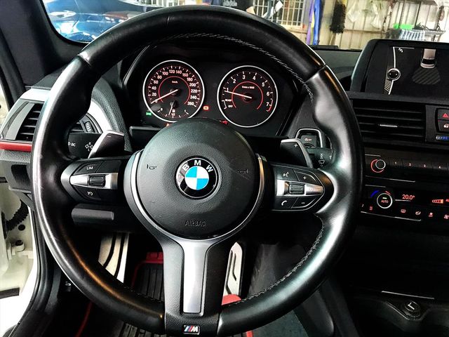 2015年 220i 雙門跑車 M版套  第8張相片