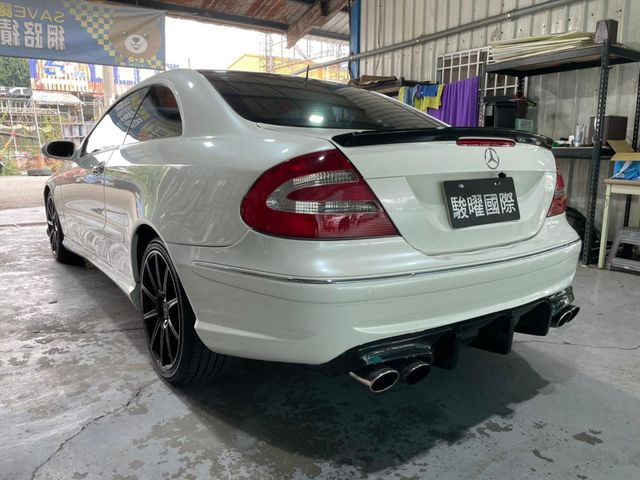 BENZ CLK200  第5張相片