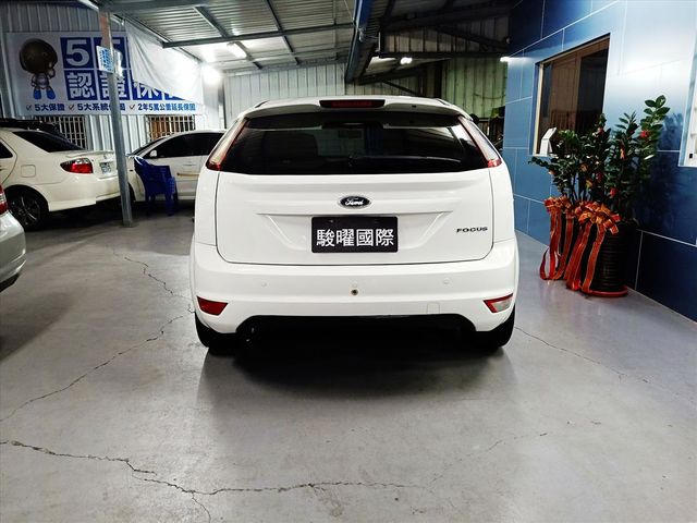 FORD FOCUS  第3張相片