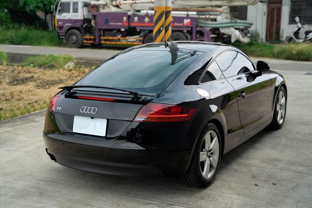 雙門跑車 純家用  第6張相片