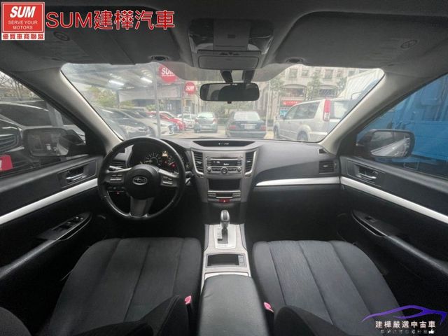 2010 Legacy 2.0 5D 市面上非常稀有的2.0五門Legacy 駕駛座電動座椅 4WD全都有  第12張相片