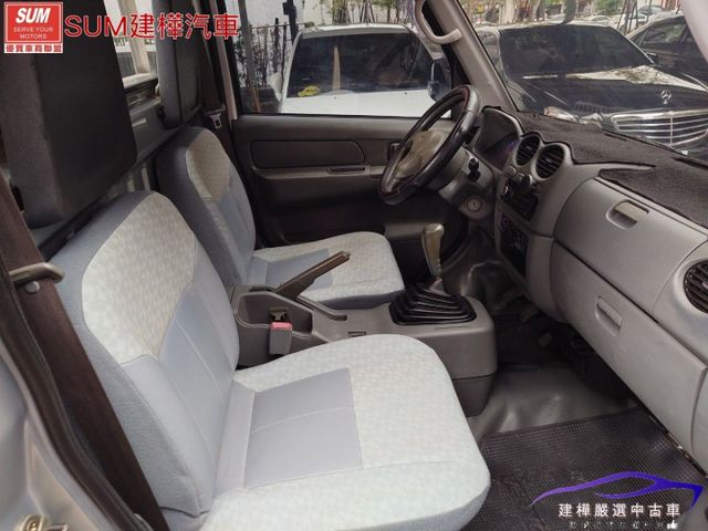 2014 菱利貨車 厚白鐵斗 一手車 全車原鈑件 倒車顯影  第9張相片