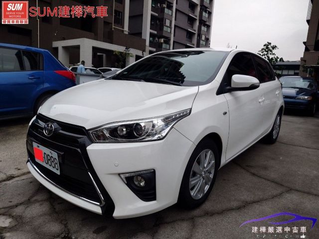 2016 YARIS 漂亮都會好車 全車原鈑件 里程只跑6萬 安卓機 導航 倒車顯影 全程原廠保養 車牌漂亮888  第1張相片