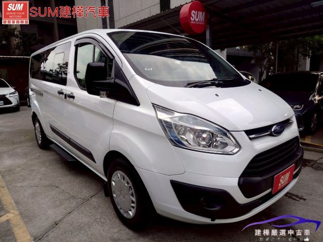 2014 旅行家 原福祉車 後車箱加裝輪椅電動升降裝置  第3張相片