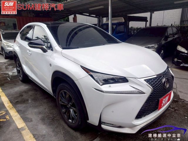 2017 NX200T F-SPORT版 一手車 全景天窗 電動尾門 全車環景 後座出風口 換檔撥片 四輪傳動 盲點偵測  第3張相片