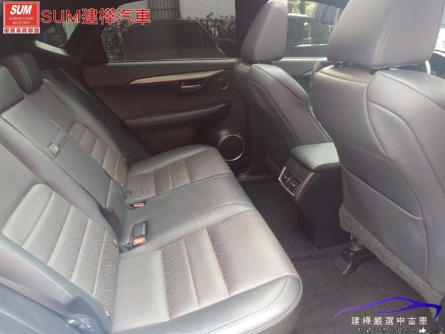 2017 NX200T F-SPORT版 一手車 全景天窗 電動尾門 全車環景 後座出風口 換檔撥片 四輪傳動 盲點偵測  第10張相片