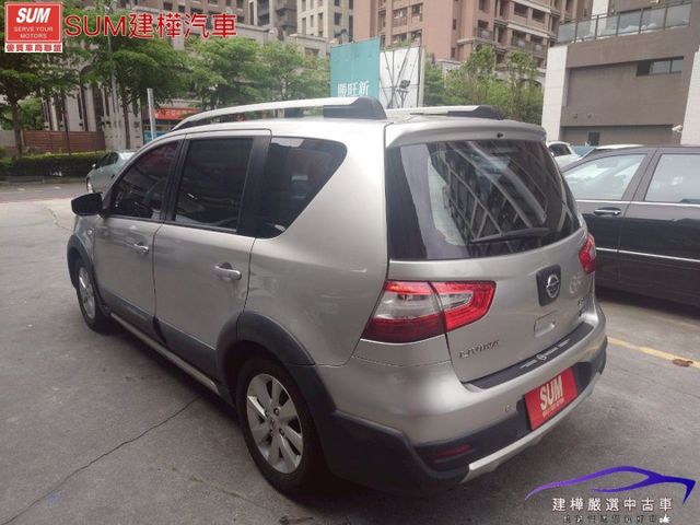 2015 LIVINA 全車原鈑件 好開好坐的五門好車 安卓機 導航 倒車顯影  第6張相片