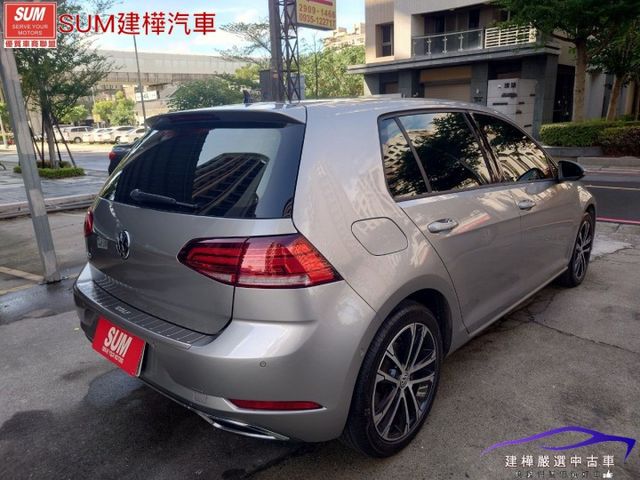 2019 Golf TSi Style 12.3吋液晶儀表板 全車原鈑件 原廠保固到2026年 快撥 盲點 ACC跟車  第4張相片