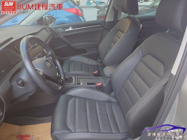 2019 Golf TSi Style 12.3吋液晶儀表板 全車原鈑件 原廠保固到2026年 快撥 盲點 ACC跟車  第7張相片