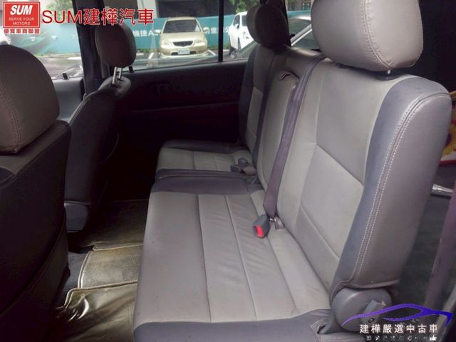 2006 瑞獅 開不壞的稀有好車 全車原漆原鈑件 里程只跑11萬 後座出風口  第8張相片