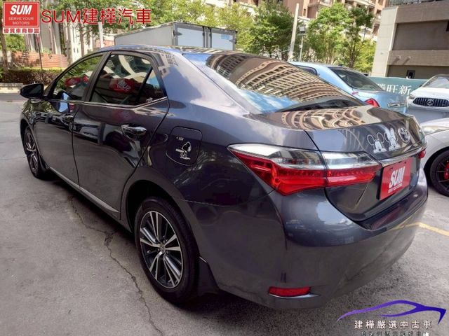 2017 ALTIS 一手車 只跑5萬9 全車原鈑件 I-KEY 摸門 定速 安卓機 導航 倒車顯影 抬頭顯示  第6張相片