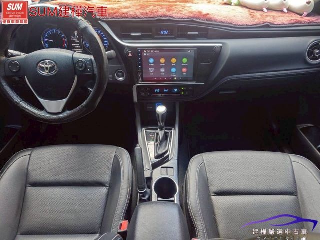 2017 ALTIS 一手車 只跑5萬9 全車原鈑件 I-KEY 摸門 定速 安卓機 導航 倒車顯影 抬頭顯示  第11張相片