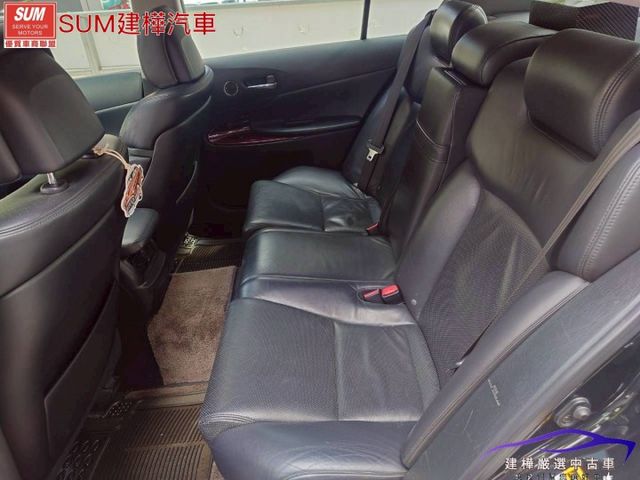 2005 GS300 市場最稀有 全車原鈑件 保證不會吃機油 I-KEY 天窗 定速 電動椅 倒車顯影  第8張相片
