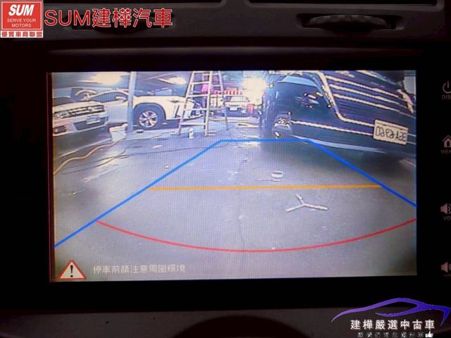 2013 YARIS G版 一手車 全車原鈑件 只跑10萬 車用螢幕 倒車顯影 方向盤快控  第13張相片