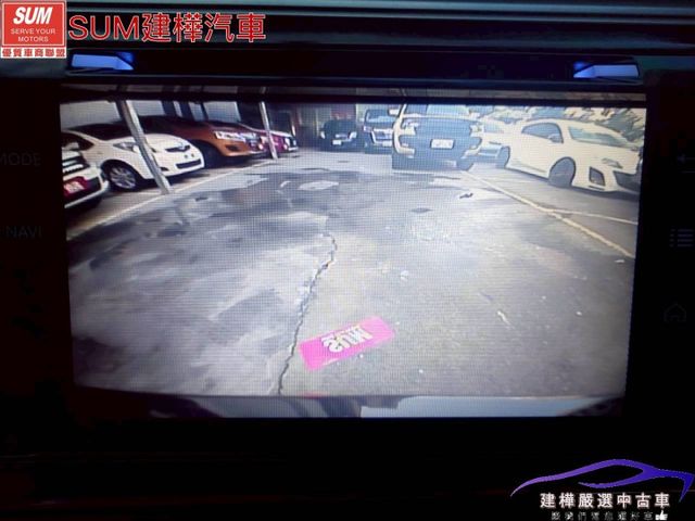 2015 ALTIS 國民神車 全車原鈑件 里程只跑九萬 I-KEY 摸門 定速 車用螢幕 倒車顯影  第17張相片