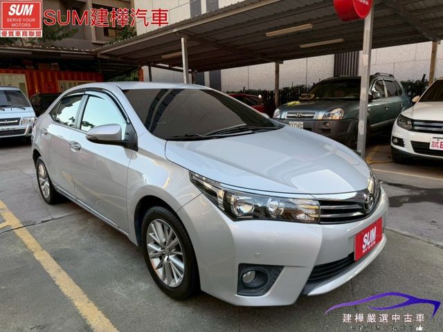 2016 ALTIS 一手女用車 全車原鈑件 I-KEY 摸門 定速 抬頭顯示 倒車顯影 前後行車紀錄  第3張相片