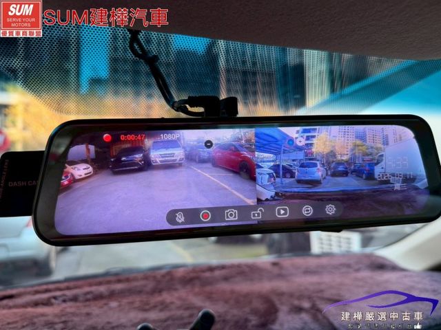 2016 ALTIS 一手女用車 全車原鈑件 I-KEY 摸門 定速 抬頭顯示 倒車顯影 前後行車紀錄  第15張相片