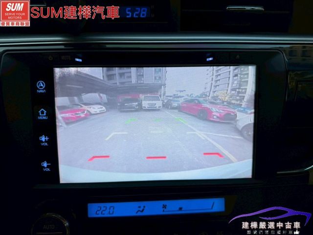 2016 ALTIS 一手女用車 全車原鈑件 I-KEY 摸門 定速 抬頭顯示 倒車顯影 前後行車紀錄  第16張相片