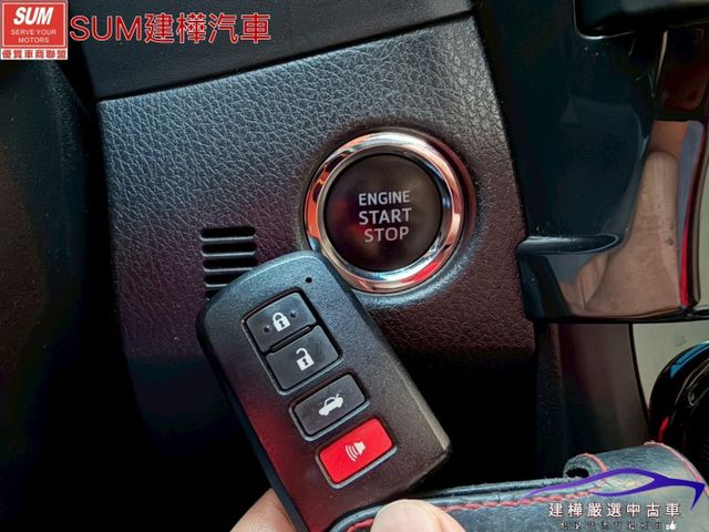 2016 ALTIS 一手女用車 全車原鈑件 I-KEY 摸門 定速 抬頭顯示 倒車顯影 前後行車紀錄  第18張相片