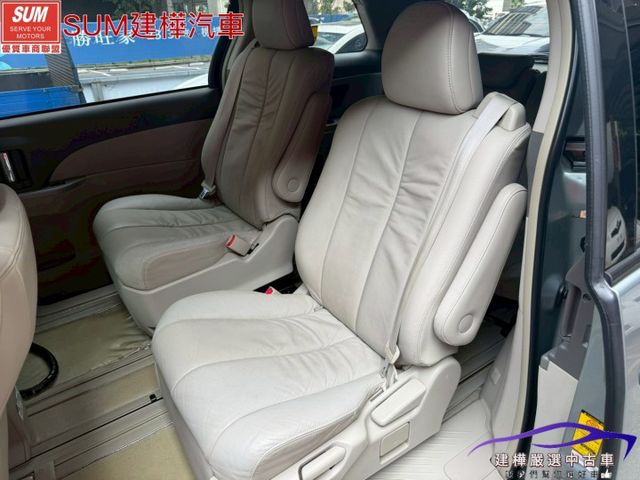 2009 PREVIA 福祉車 一手車 全車原鈑件 里程只跑八萬 電滑門 電動椅 抬頭顯示 倒車顯影  第8張相片