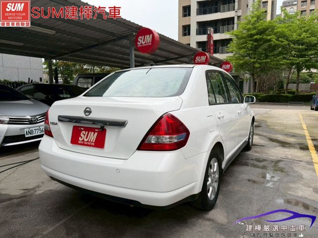 2009 TIIDA 一手車 全車原鈑件 里程只跑12萬 今年剛保養完 安卓機 導航 倒車顯影  第4張相片