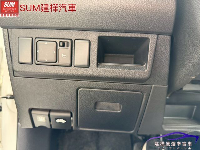 2009 TIIDA 一手車 全車原鈑件 里程只跑12萬 今年剛保養完 安卓機 導航 倒車顯影  第13張相片