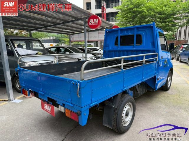 2022 TOWN ACE 一手車 全車原鈑件 里程只跑五萬 原廠保固到十月 可認證保固兩年五萬公里  第4張相片