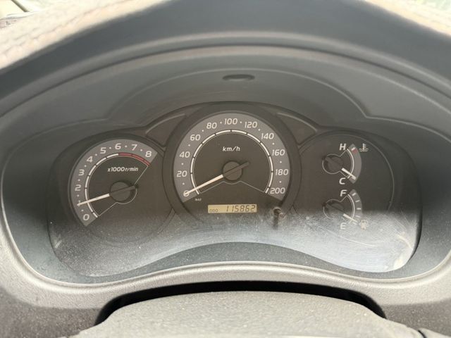2015 TOYOTA INNOVA 2.0 E版自排 營業商用好車  第7張相片