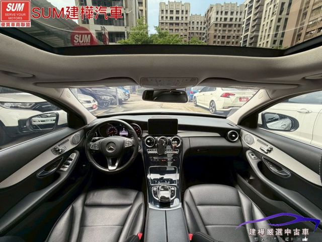 2015 C300 全車原鈑件 全景天窗 I-KEY 摸門 電尾門 方向盤快撥 倒車顯影 盲點偵測  第11張相片