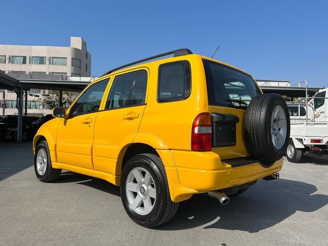 G. VITARA 貨車牌 僅跑8萬 4WD 加力箱 無重度越野 操控性佳 空間大 省稅金  第3張相片