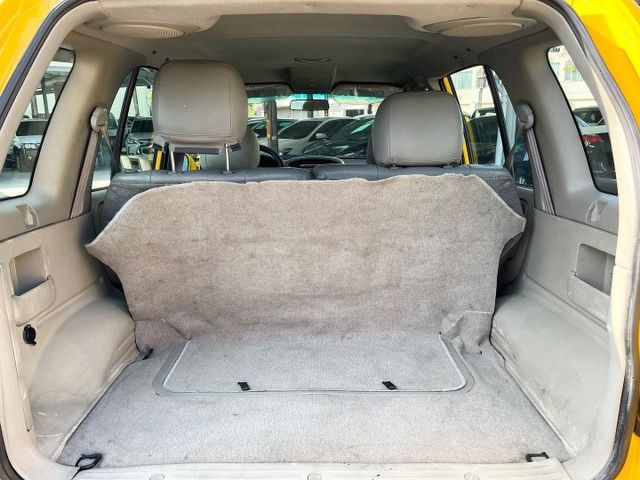 G. VITARA 貨車牌 僅跑8萬 4WD 加力箱 無重度越野 操控性佳 空間大 省稅金  第10張相片